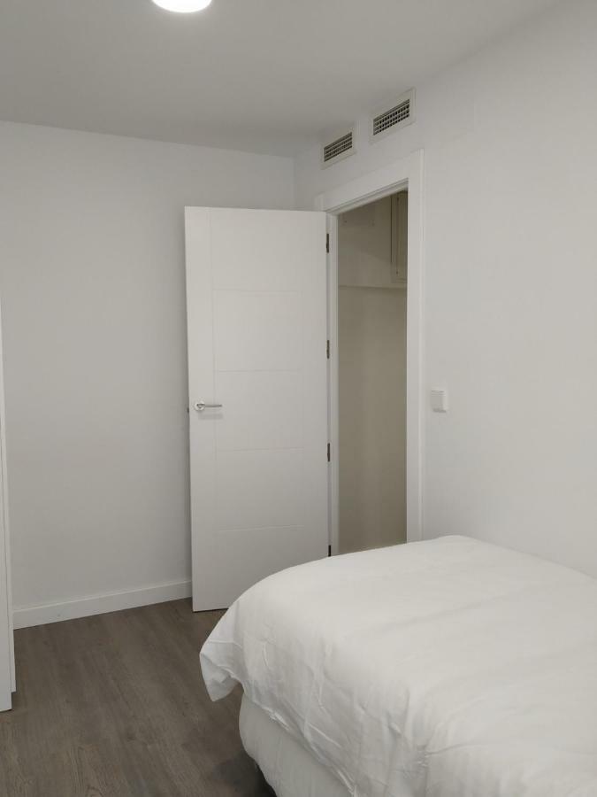 Zaragoza Centro Spain - Apartamento Nuevo Y Facilidad De Parking Kültér fotó