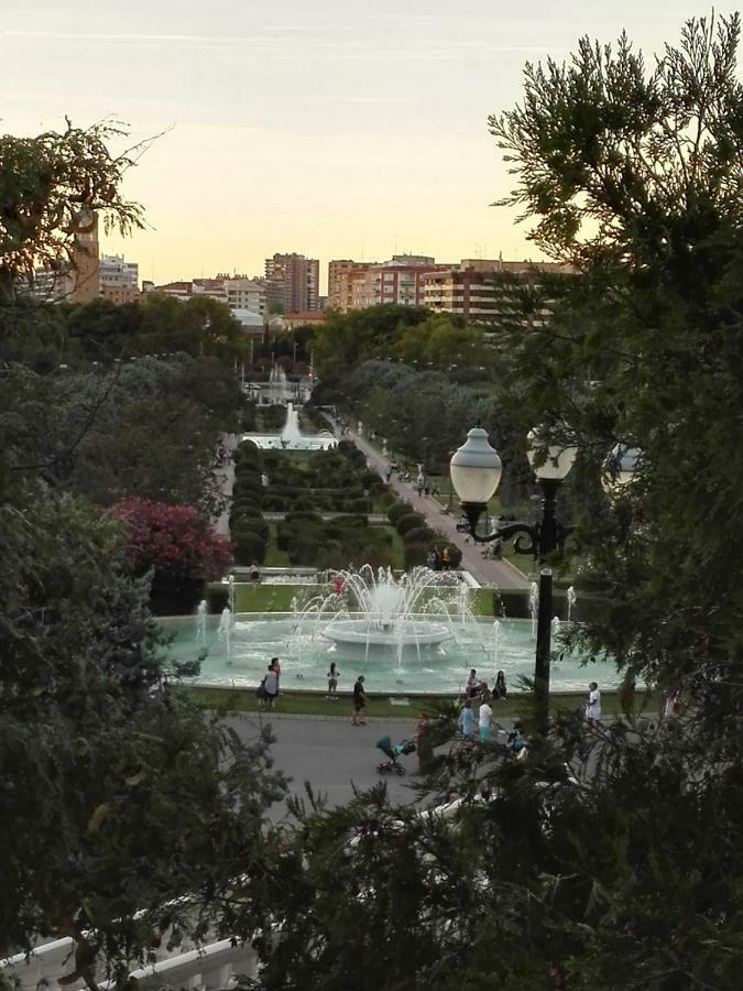 Zaragoza Centro Spain - Apartamento Nuevo Y Facilidad De Parking Kültér fotó